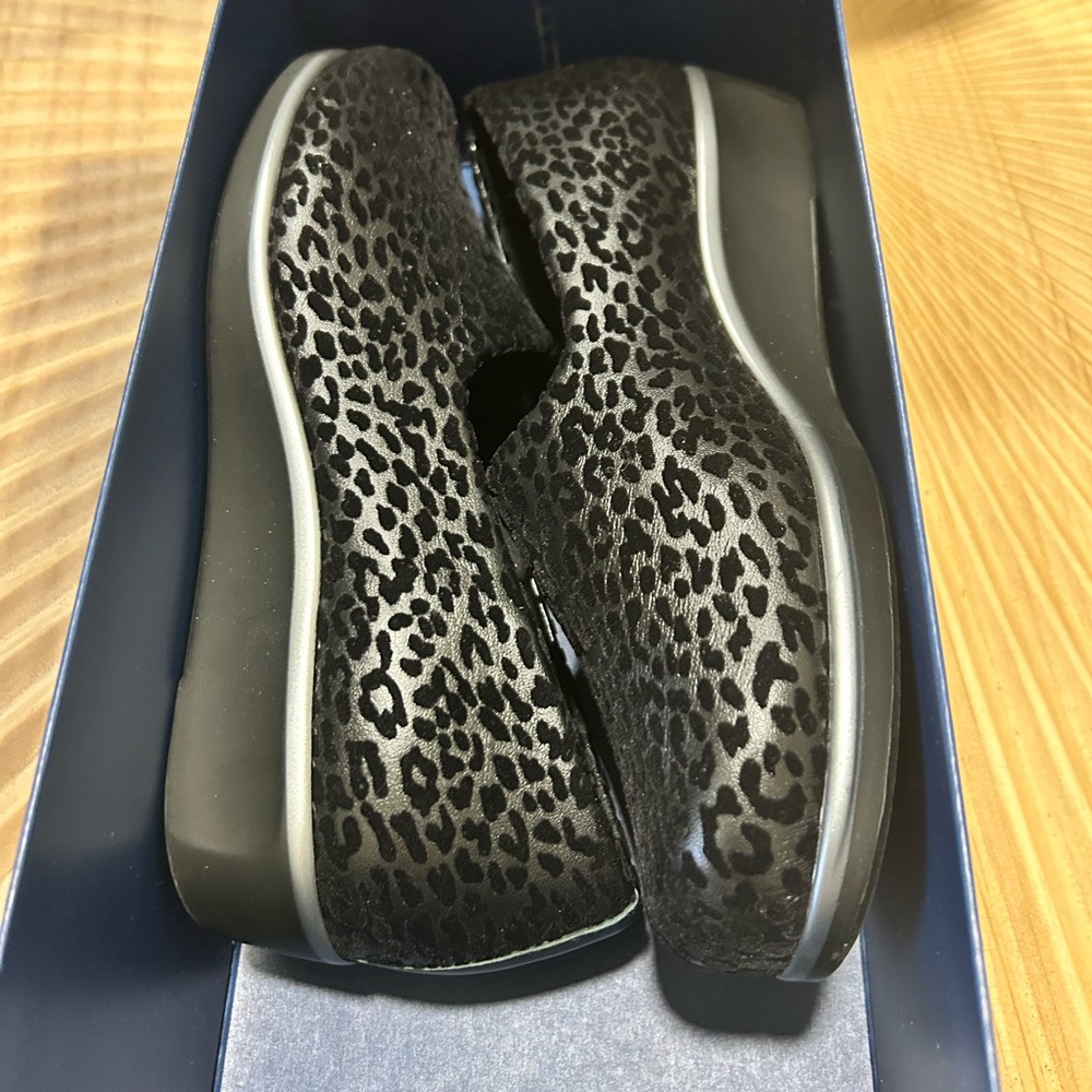 SAS Black Leopard Bliss Shoes